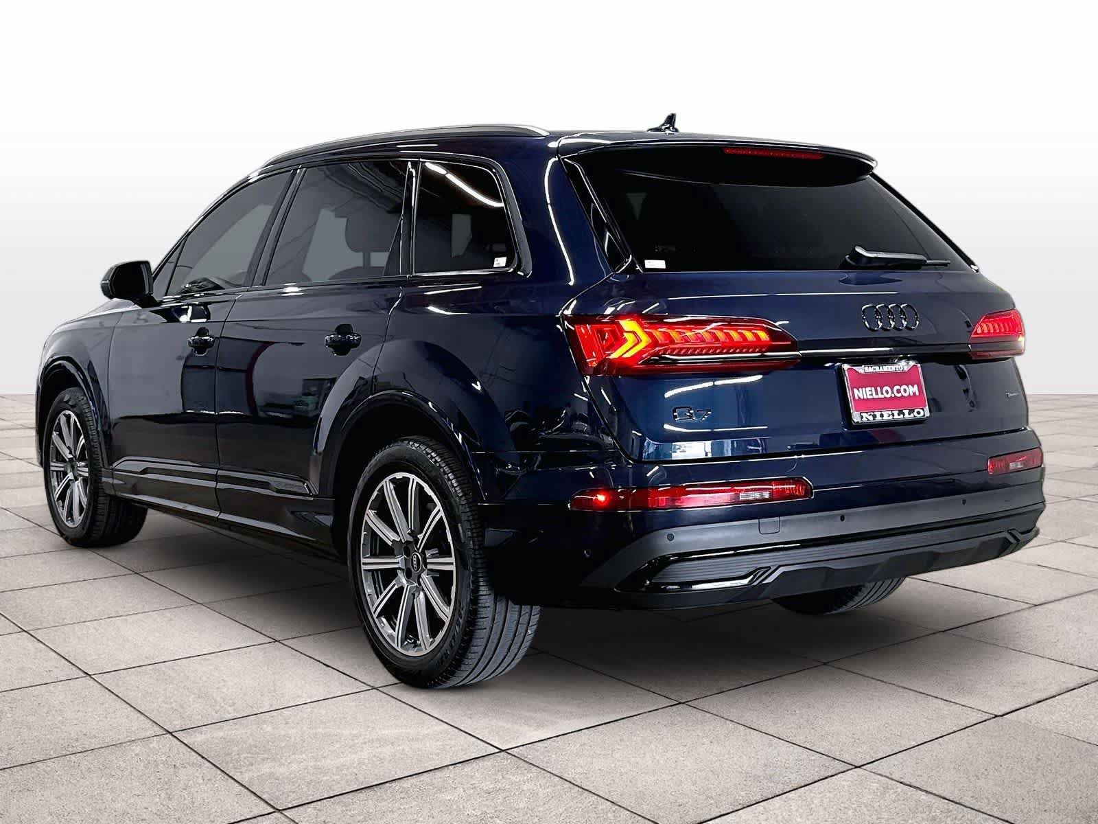 Used 2023 Audi Q7 2.0T Premium Plus w/ Premium Plus Package AWD/4WD image 14