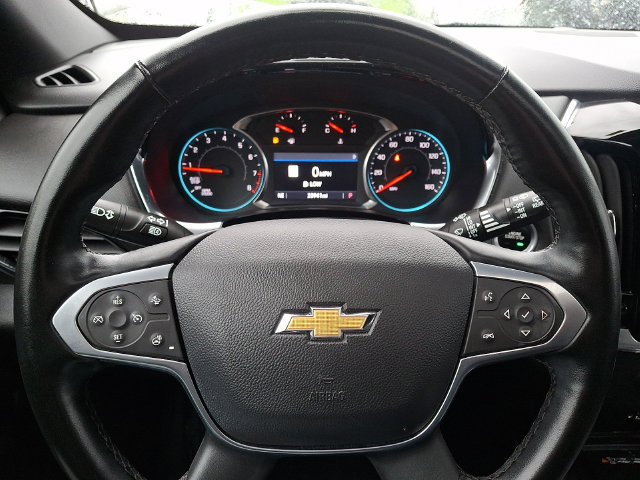 Used 2023 Chevrolet Traverse LT w/ LT Premium Package AWD/4WD image 19