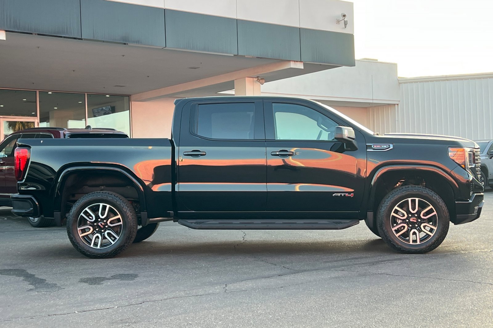 New 2026 GMC Sierra 1500 AT4 w/ AT4 Premium Package image 4