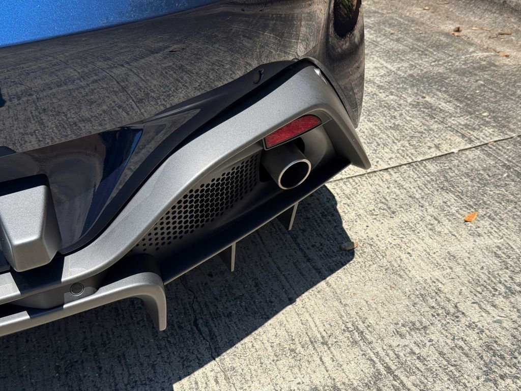 Used 2021 Aston Martin V8 Vantage Roadster RWD image 22