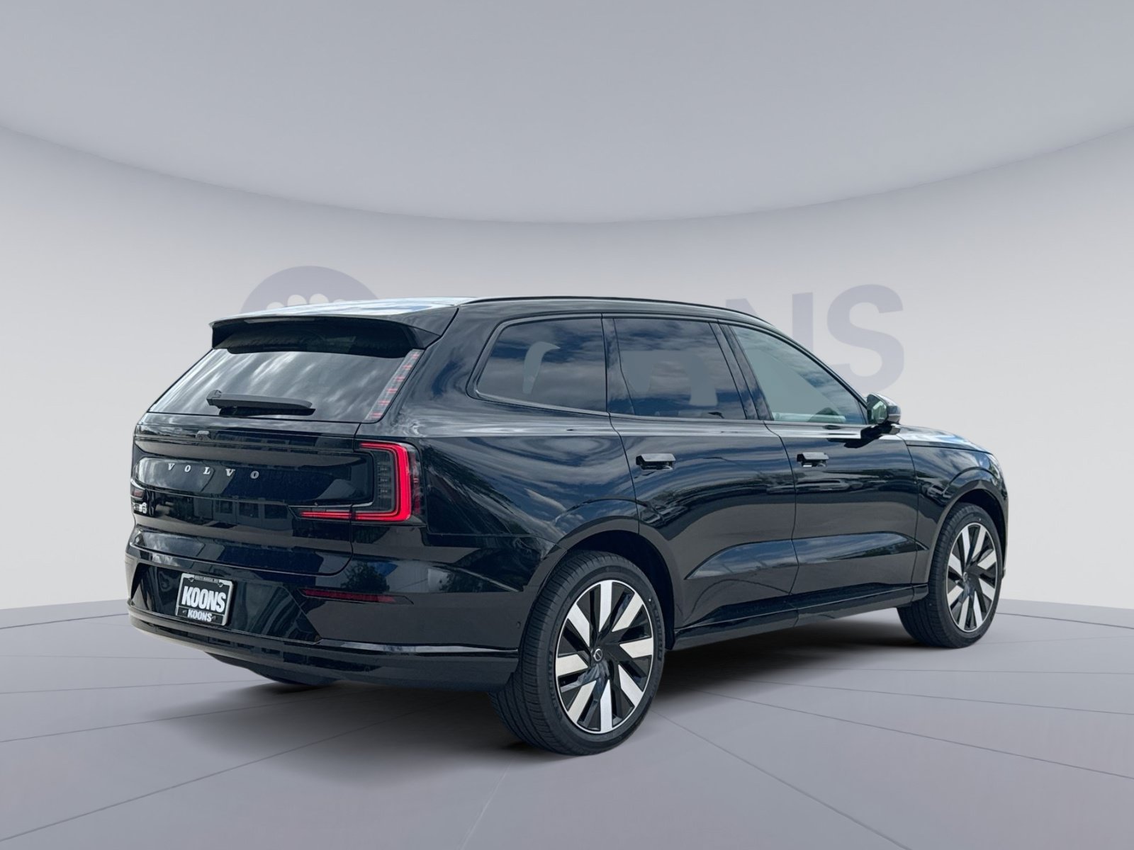 New 2026 Volvo EX90 Plus AWD/4WD image 7