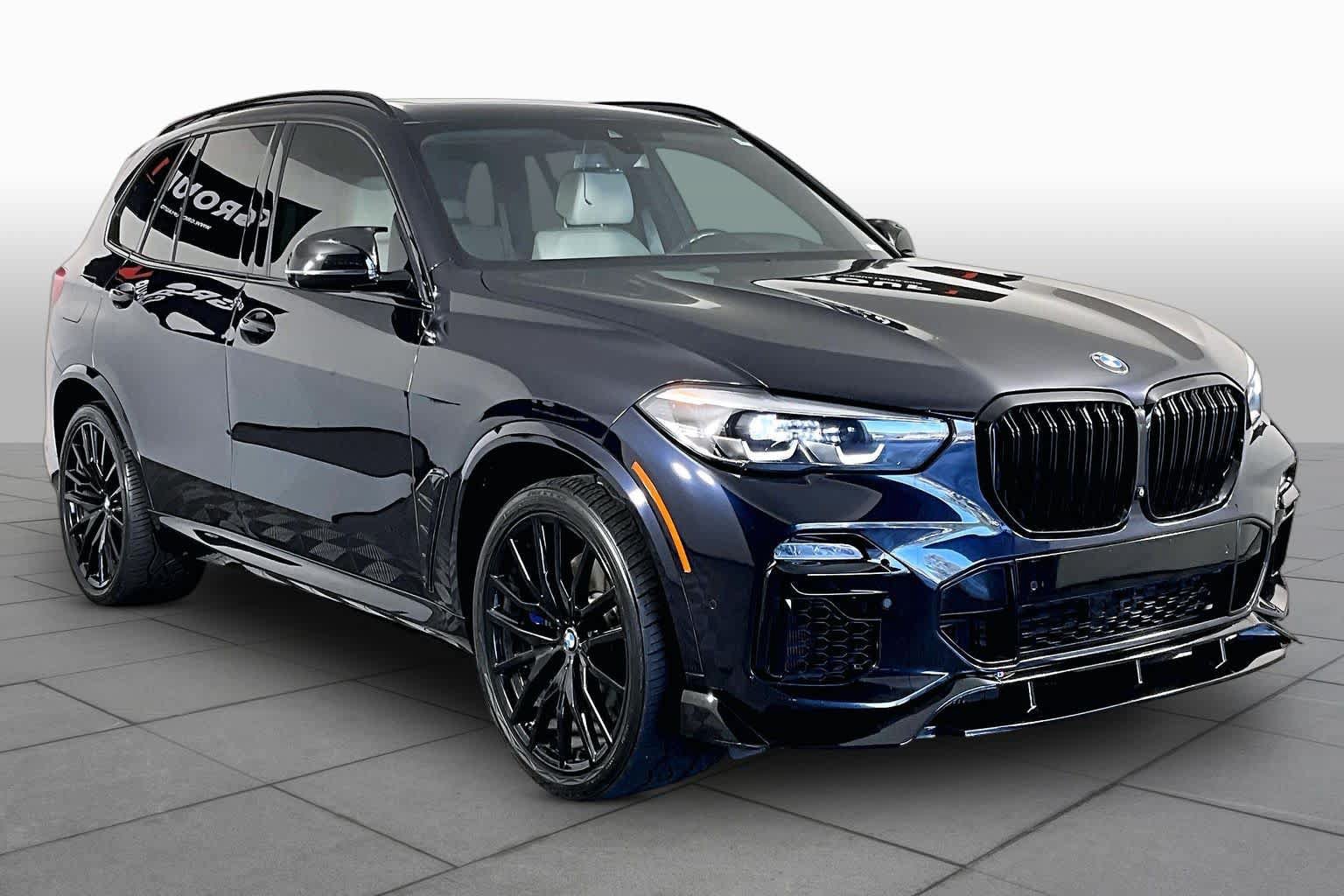 Used 2020 BMW X5 M50i w/ Premium Package AWD/4WD image 3