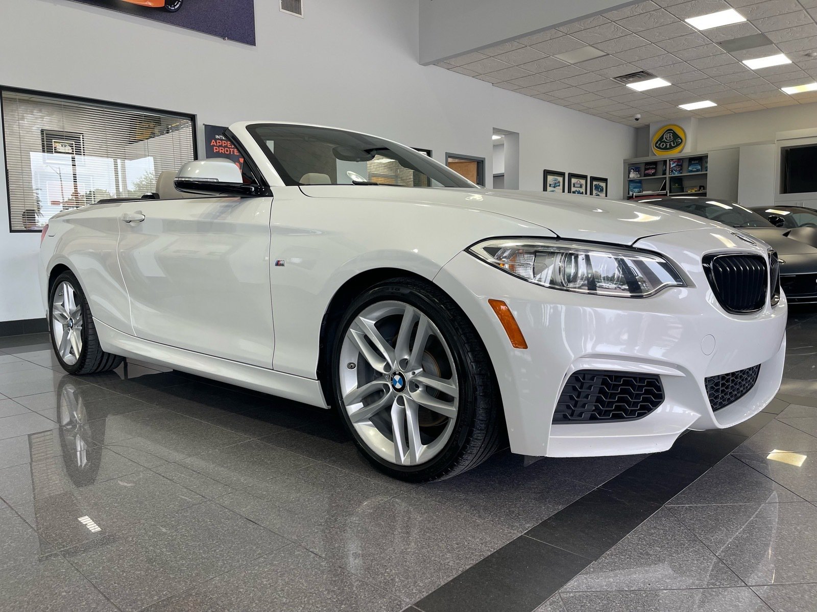 Used 2016 BMW 228i Convertible RWD image 7