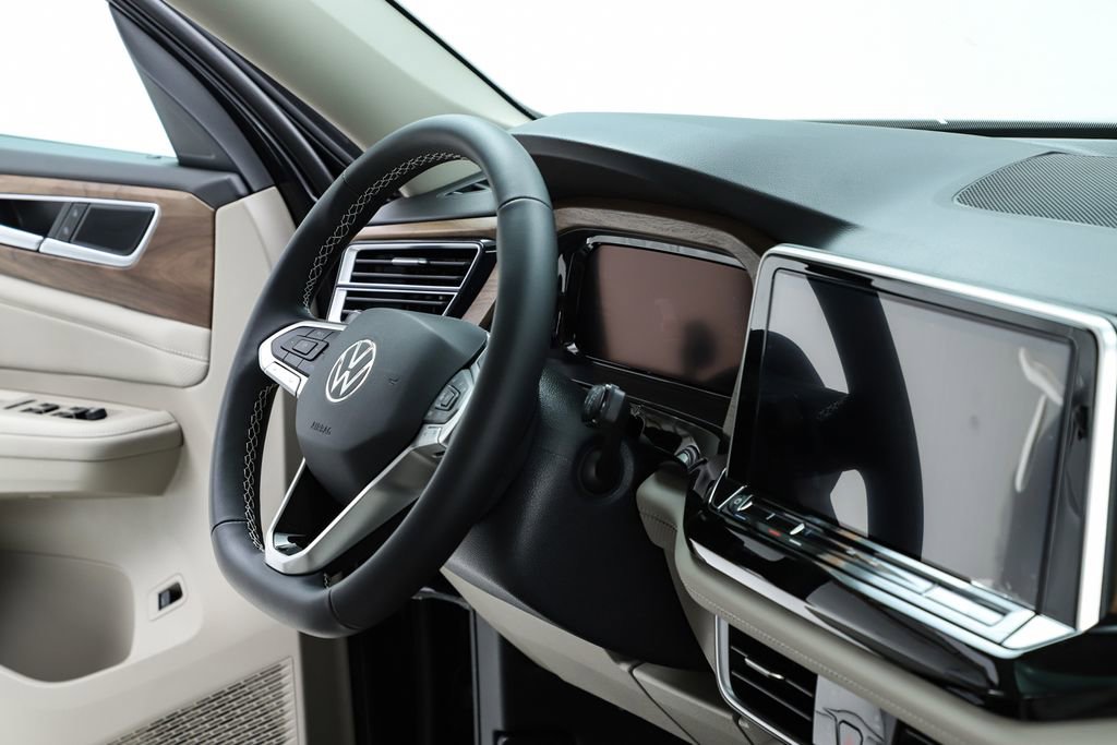 New 2026 Volkswagen Atlas SE image 75