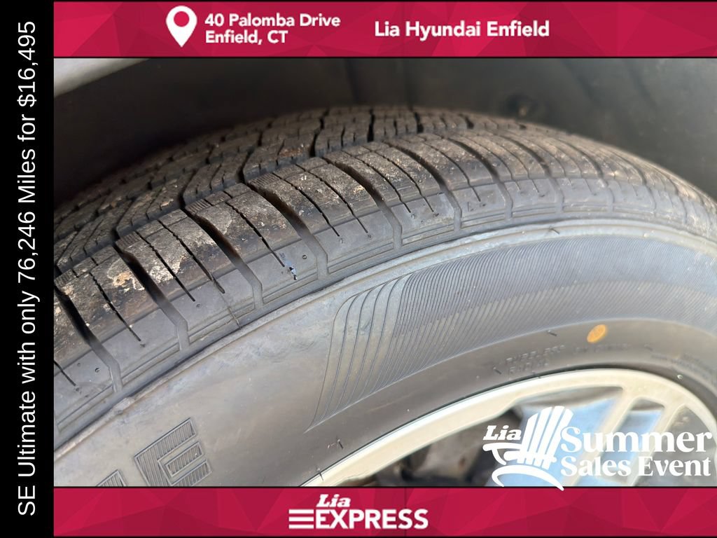 Used 2018 Hyundai Santa Fe AWD w/ Cargo Package image 10