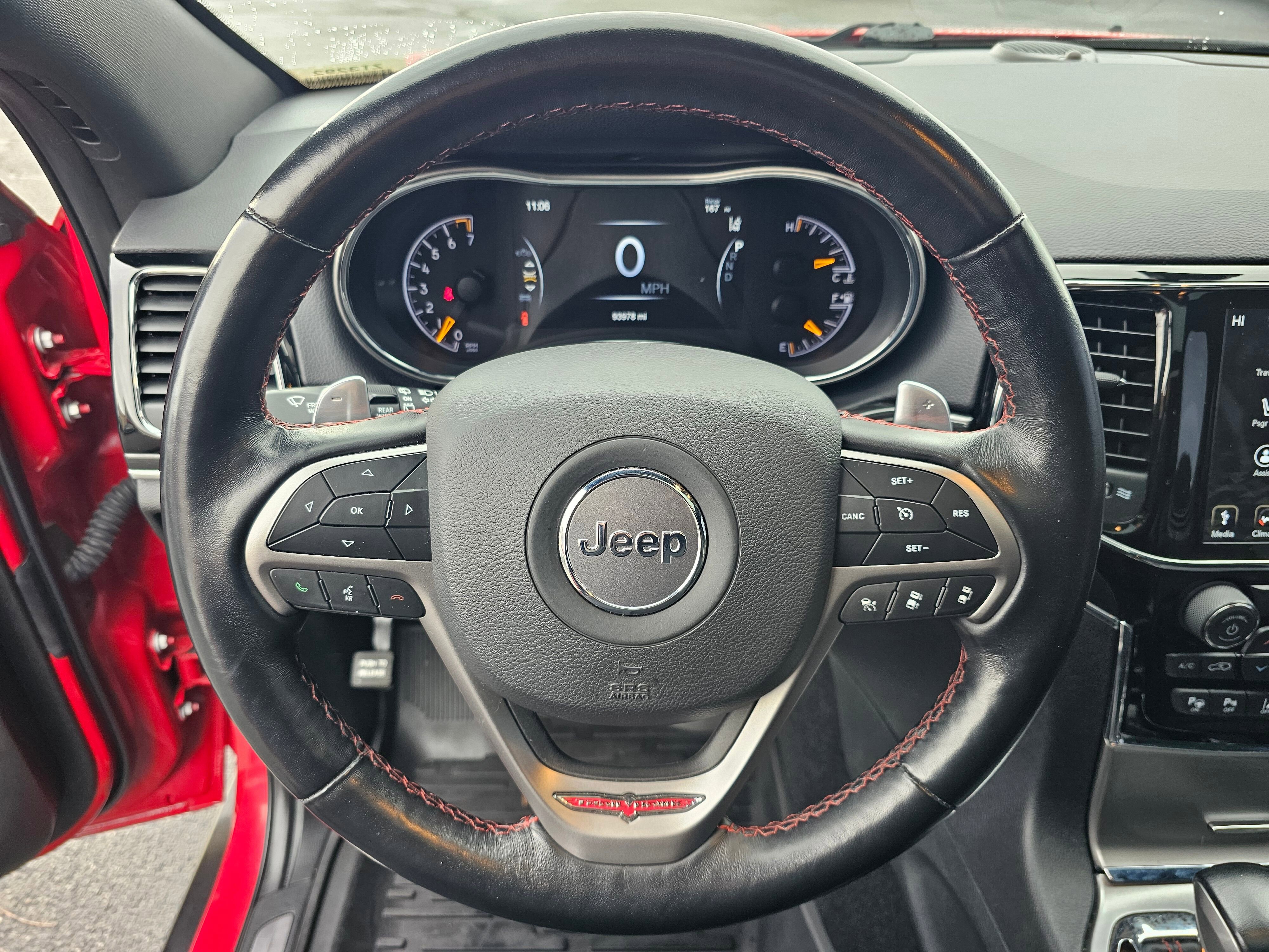 Used 2020 Jeep Grand Cherokee Trailhawk w/ Trailhawk Luxury Group image 17