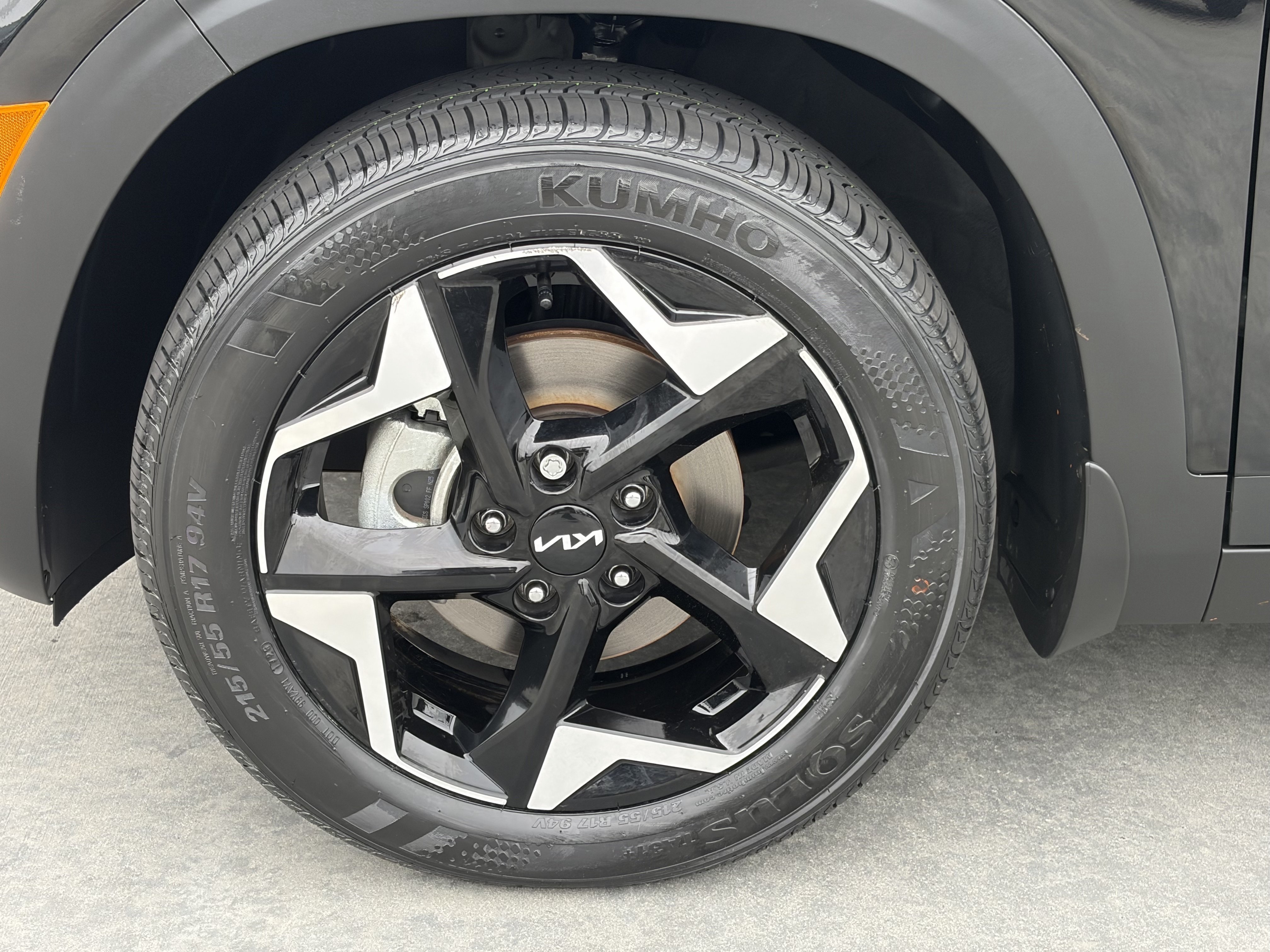 Used 2025 Kia Seltos EX w/ EX Sunroof Package FWD image 8