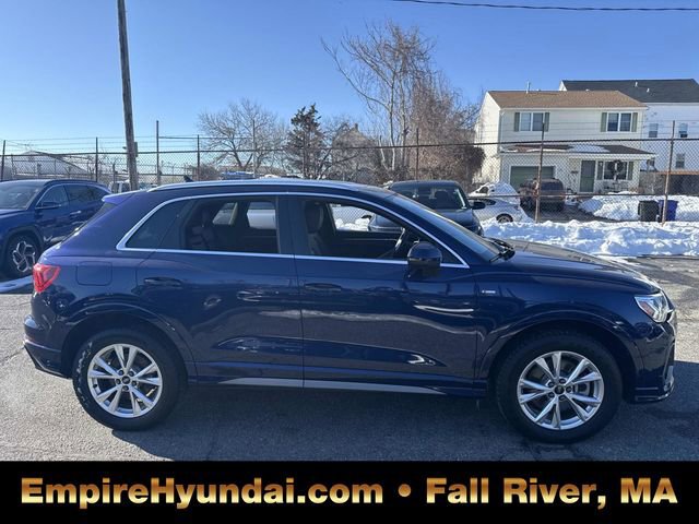Used 2025 Audi Q3 2.0T Premium image 3