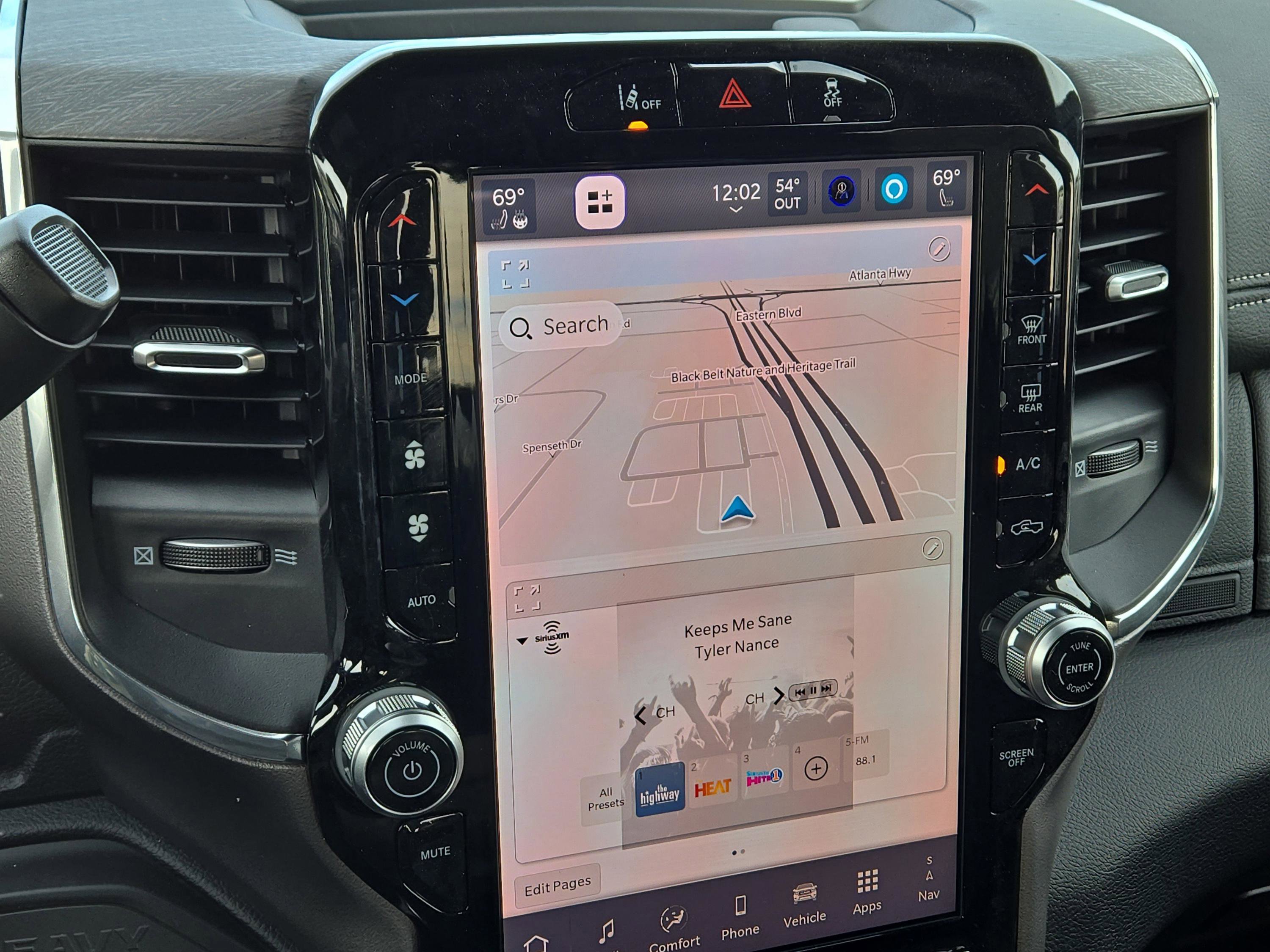 New 2026 RAM 2500 Laramie w/ Sport Appearance Package image 27