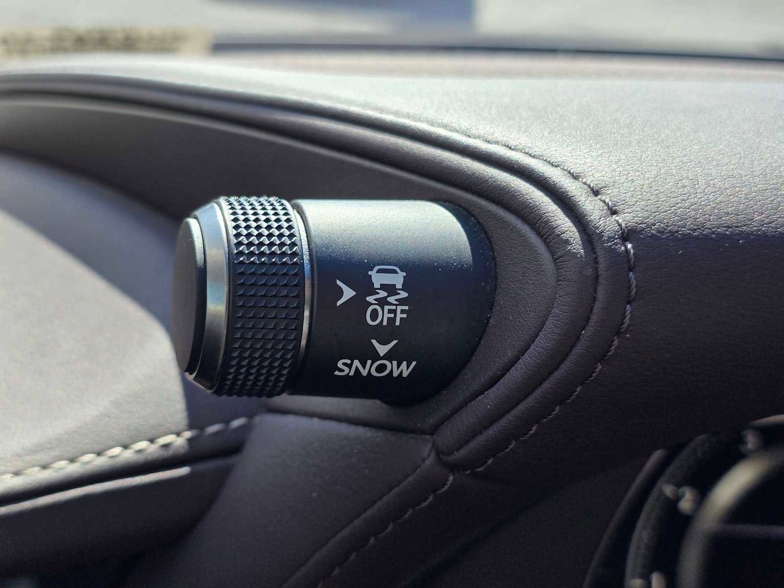 Used 2018 Lexus LS 500 w/ Accessory Package (Z2) image 28