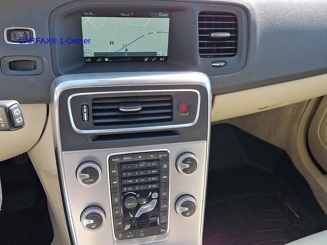 Used 2017 Volvo V60 T5 Cross Country AWD/4WD image 17