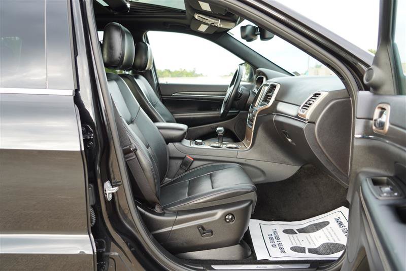 Used 2015 Jeep Grand Cherokee Limited w/ Luxury Group II AWD/4WD image 74