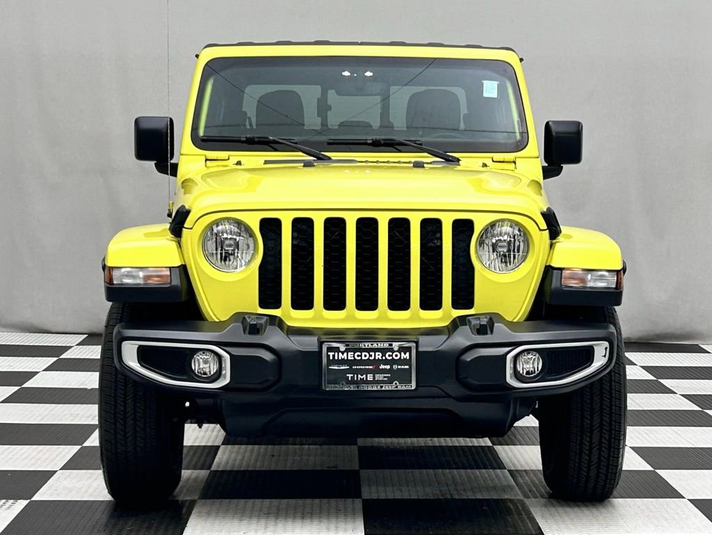 Certified 2023 Jeep Gladiator Sport image 3