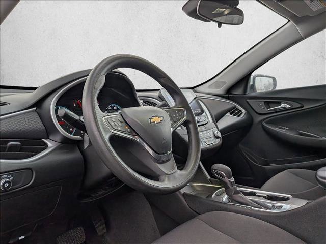 Used 2024 Chevrolet Malibu LT image 9