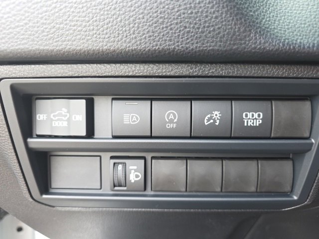 New 2026 Toyota Tundra SR image 15