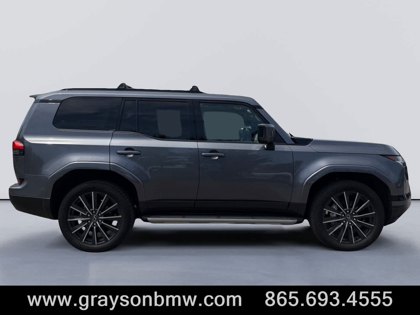 Used 2024 Lexus GX 550 w/ Accessory Package (2T) AWD/4WD image 2