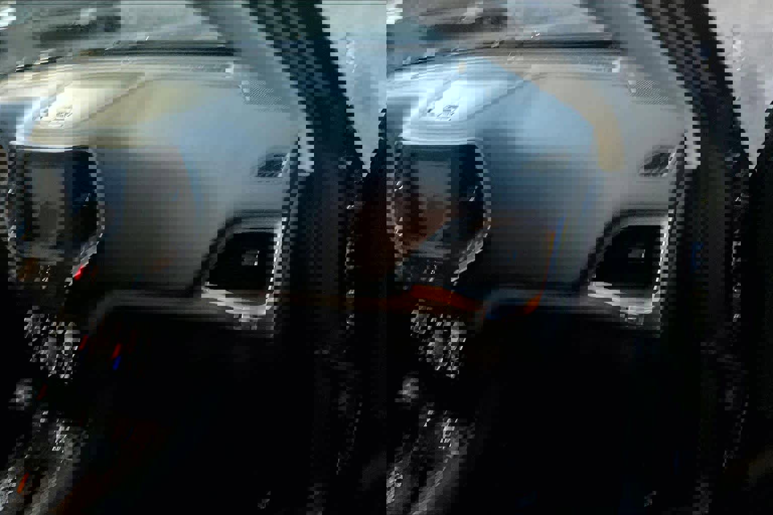 Used 2022 Jeep Cherokee Latitude Lux w/ Sun & Sound Group image 24