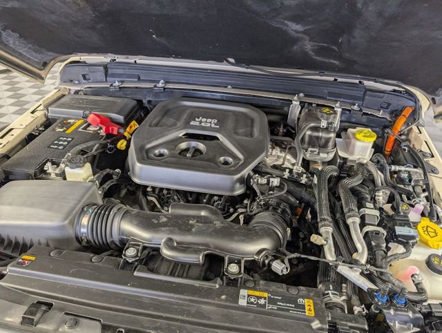 Used 2022 Jeep Wrangler Unlimited Rubicon 4xe w/ Cold Weather Group image 34