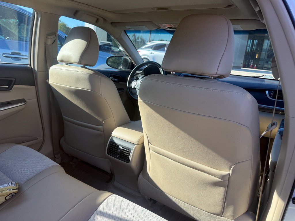Used 2013 Toyota Camry XLE w/ Leather Pkg FWD image 15