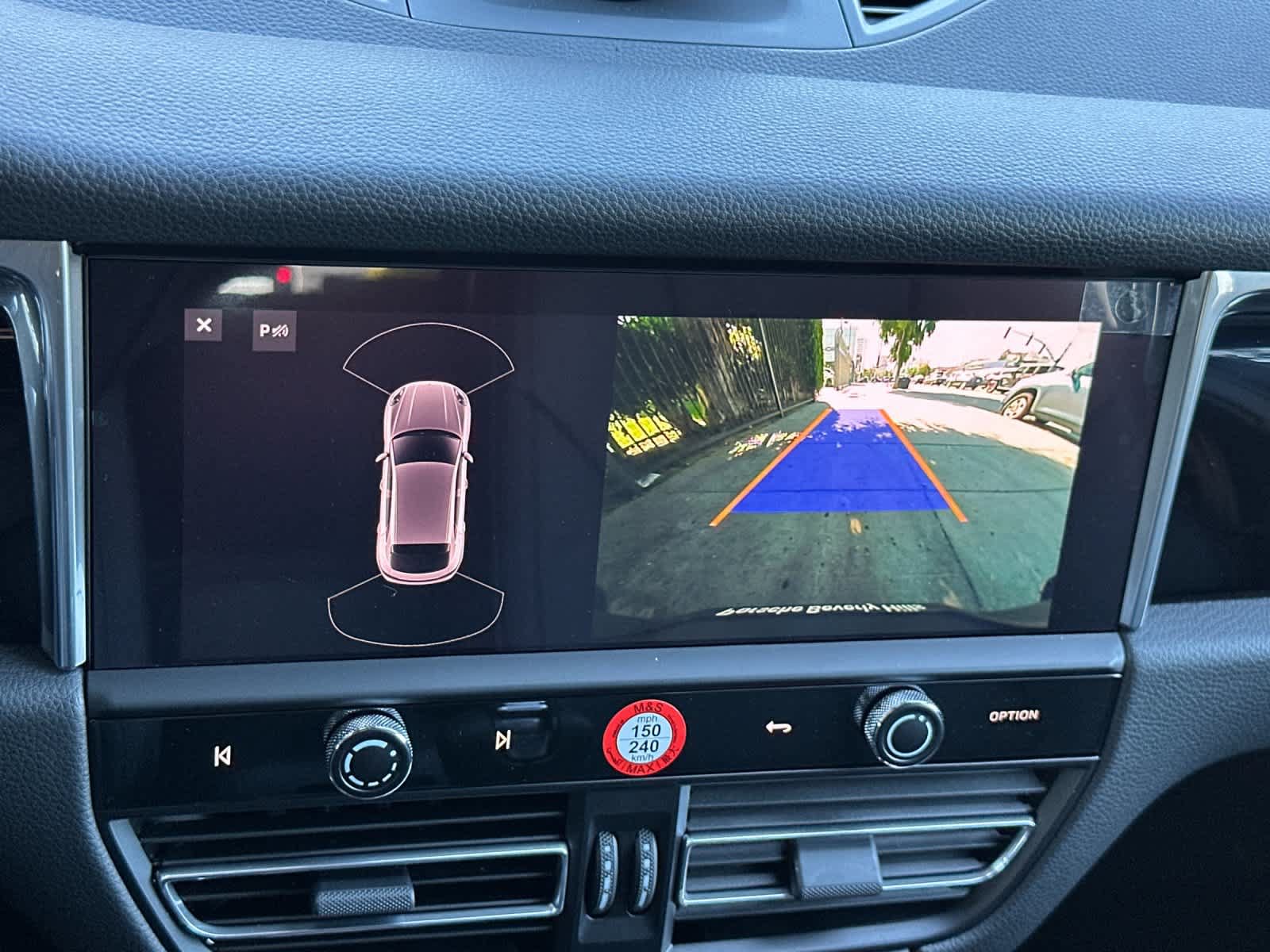 New 2026 Porsche Macan AWD/4WD image 22