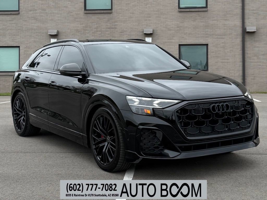 Used 2024 Audi SQ8 Prestige w/ Prestige Package AWD/4WD image 1