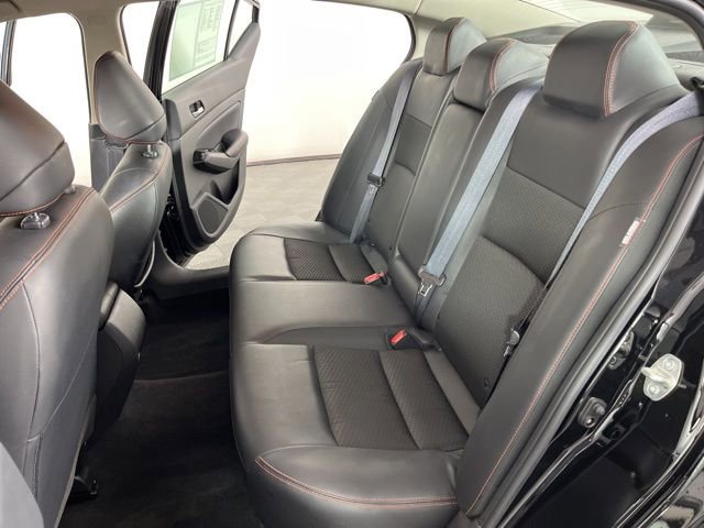 Used 2025 Nissan Altima 2.5 SR image 41