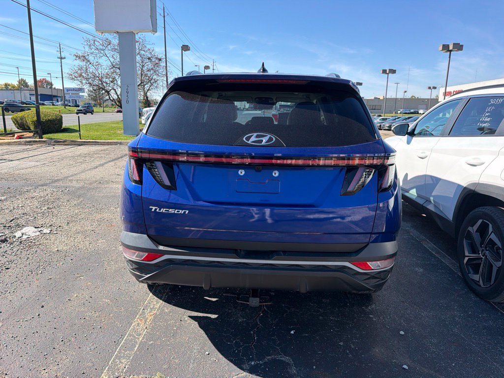 Used 2023 Hyundai Tucson SEL w/ Convenience Package AWD/4WD image 4