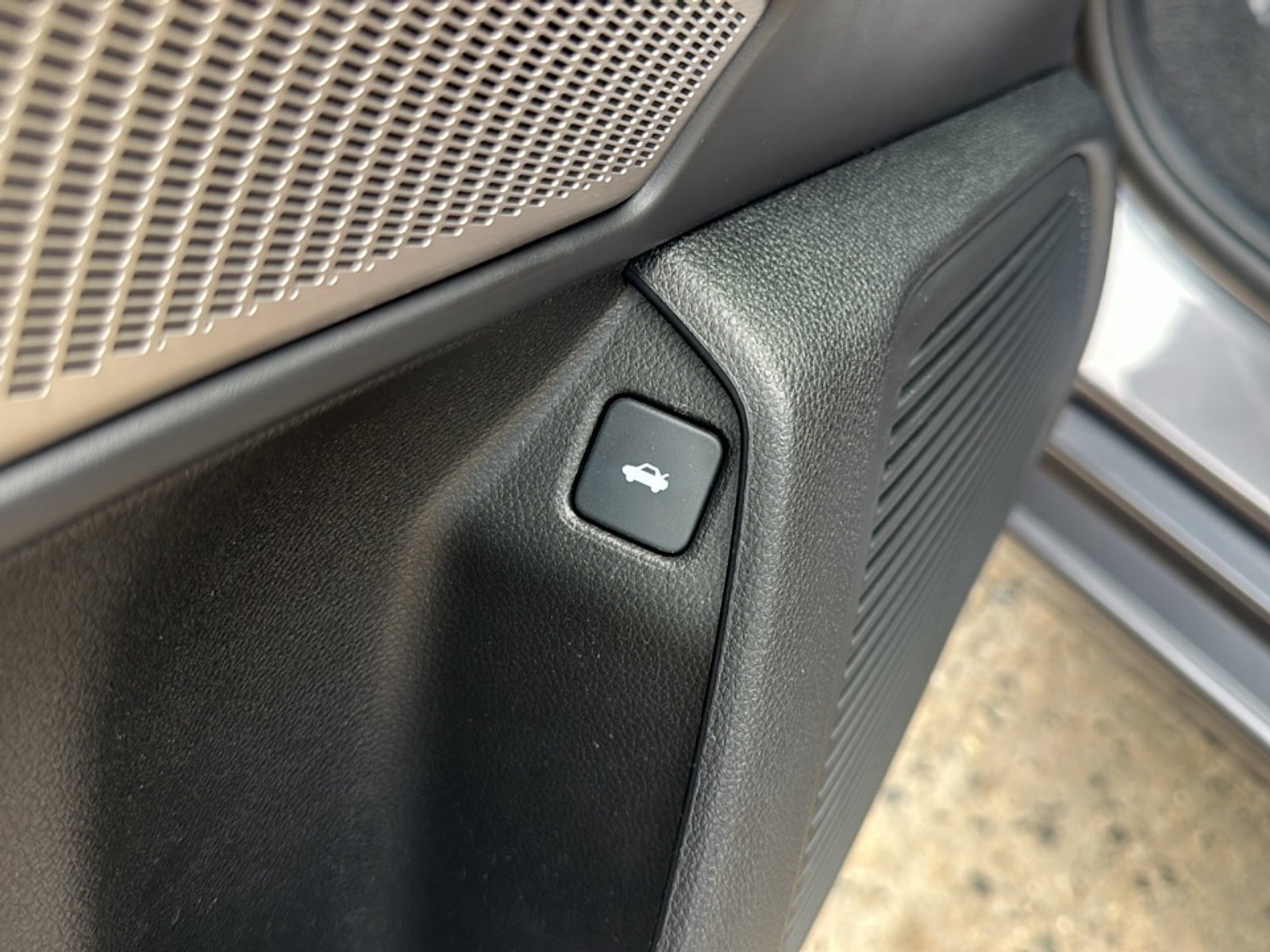 Used 2022 Acura TLX w/ A-SPEC Pkg FWD image 19