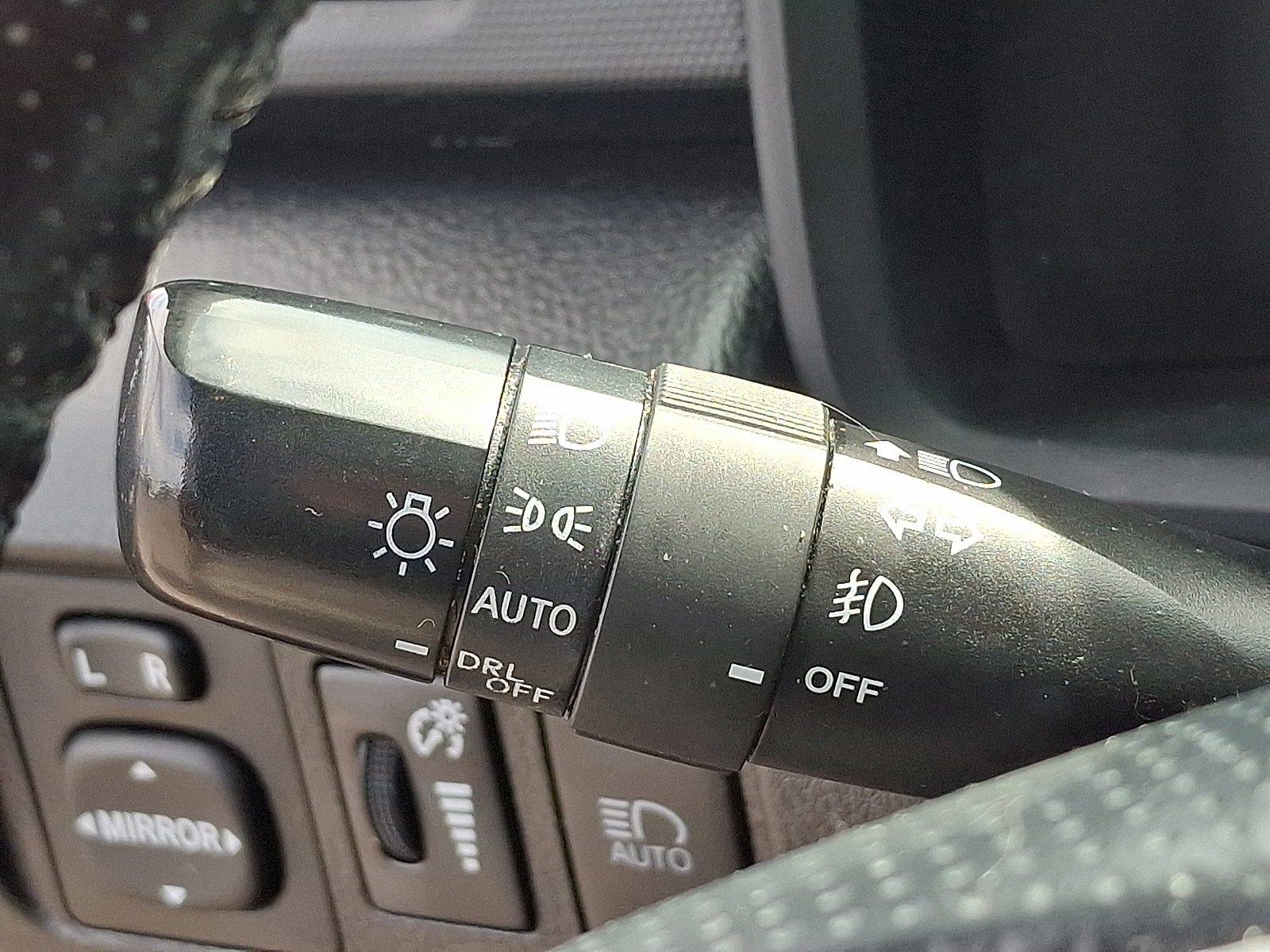 Used 2023 Toyota 4Runner Limited AWD/4WD image 26