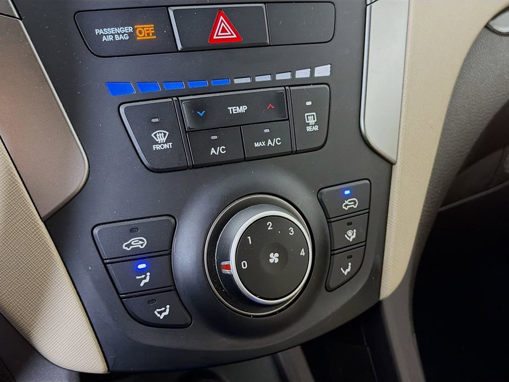 Used 2017 Hyundai Santa Fe Sport image 17