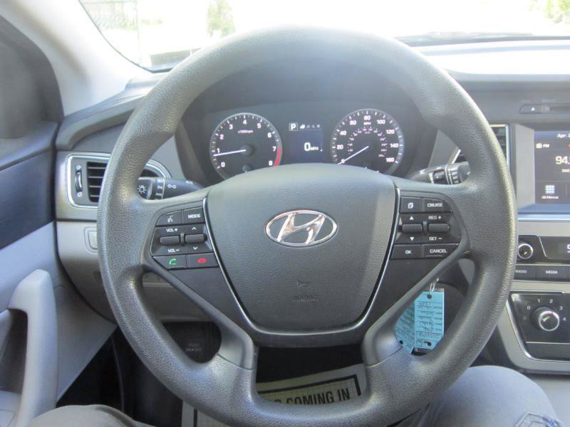 Used 2016 Hyundai Sonata Sport FWD image 8
