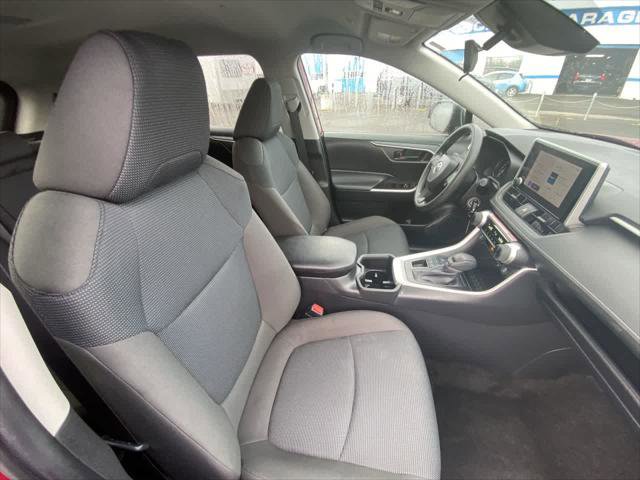 Certified 2025 Toyota RAV4 LE image 23