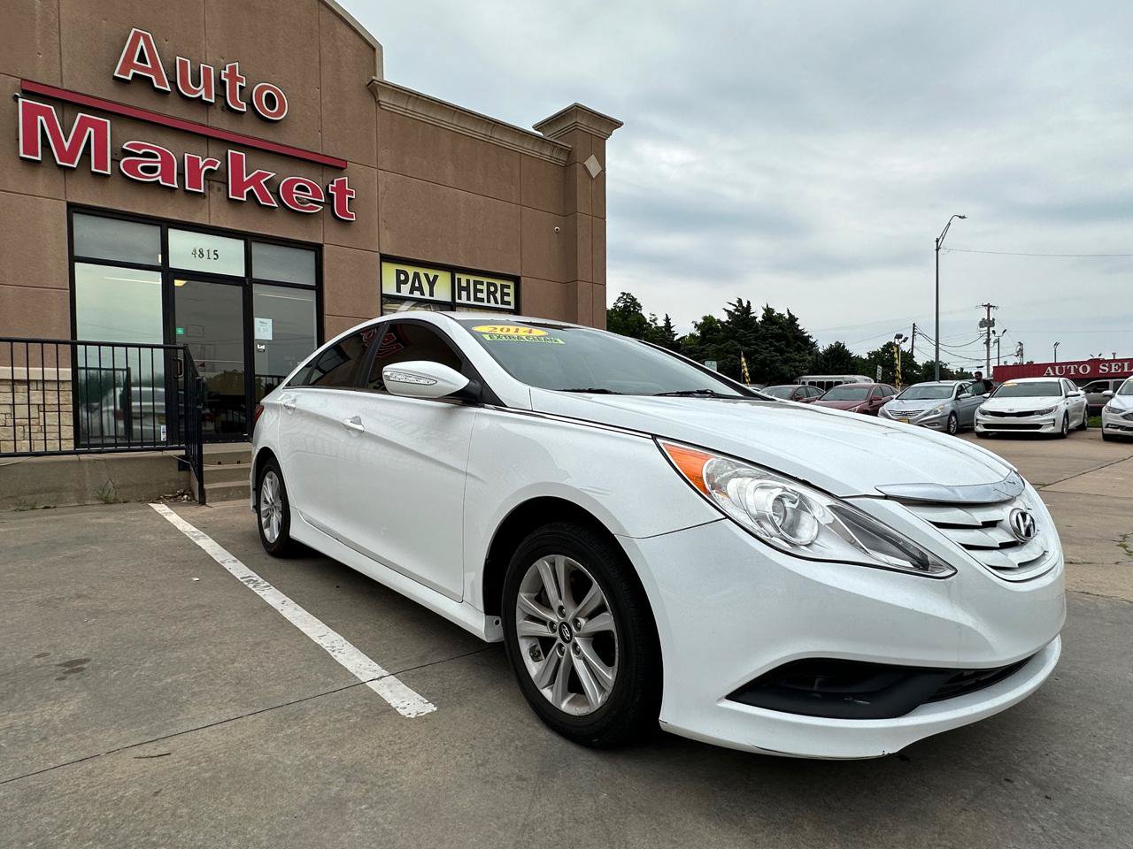 Used 2014 Hyundai Sonata GLS w/ Popular Equipment Group 2 FWD image 3