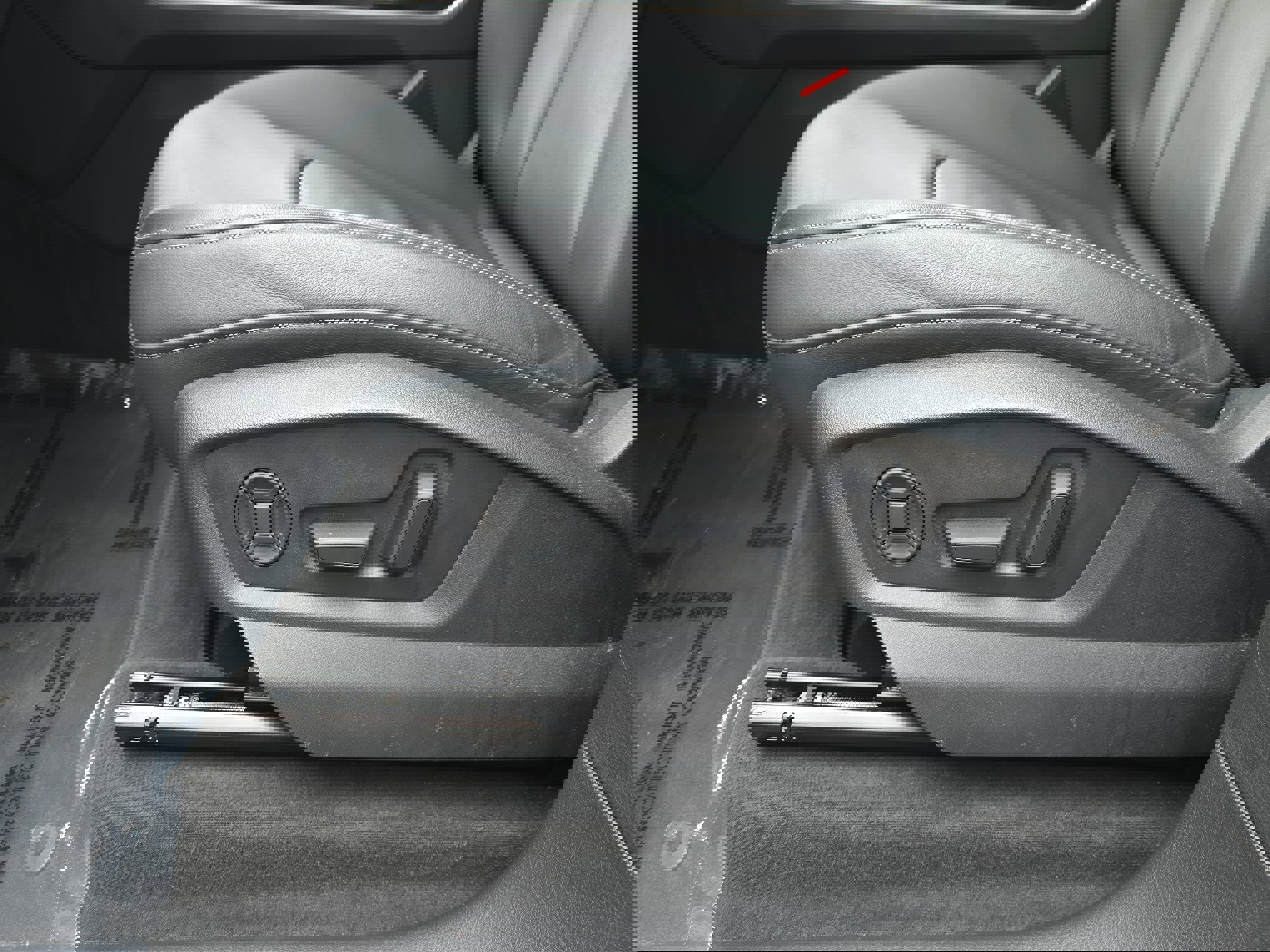 Used 2025 Audi Q7 2.0T Premium w/ Convenience Package image 31