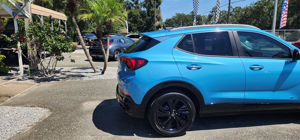 Used 2025 Buick Encore GX Sport Touring image 12