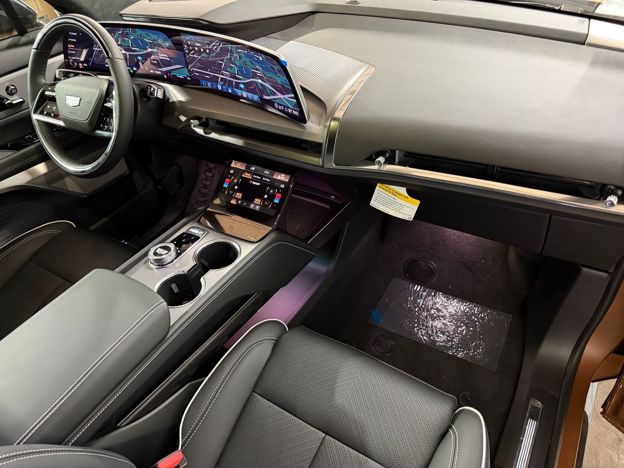New 2027 Cadillac Vistiq Platinum AWD/4WD image 62