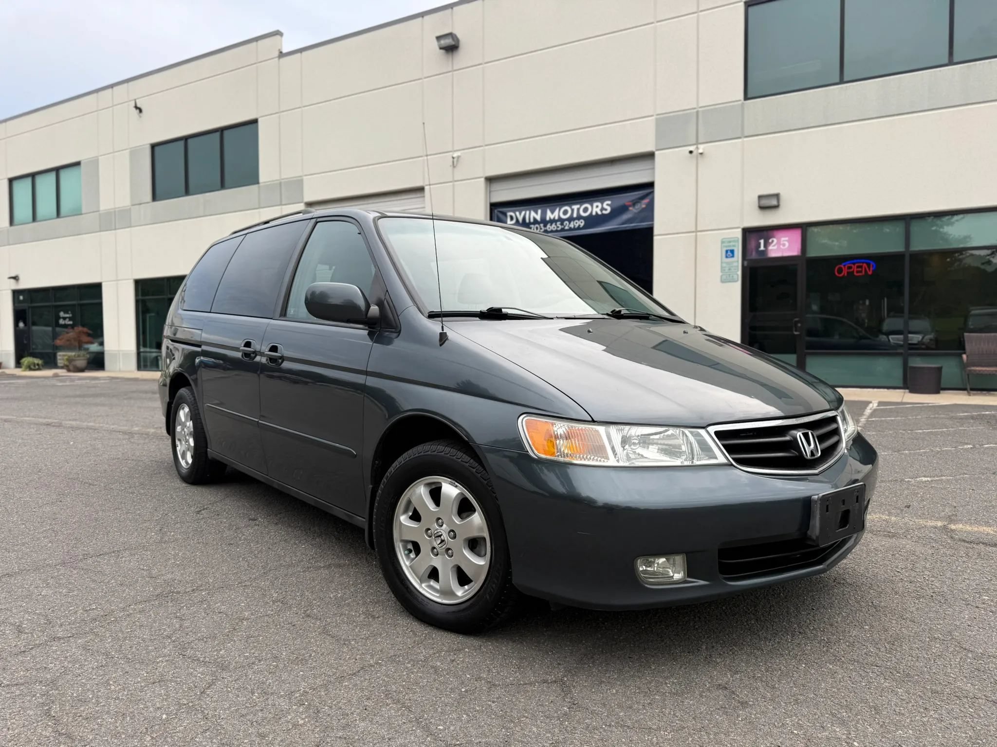 Used 2003 Honda Odyssey EX-L image 1