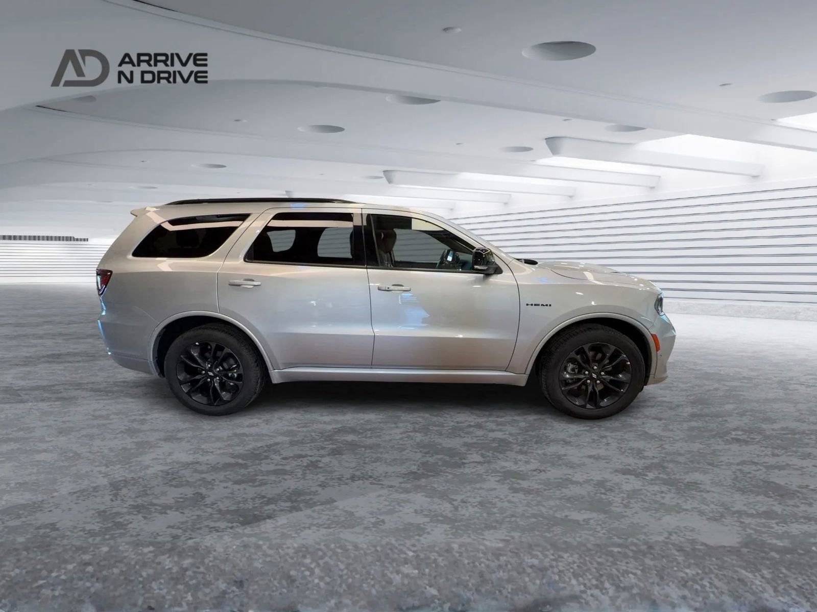 Used 2025 Dodge Durango R/T w/ Blacktop Package image 3