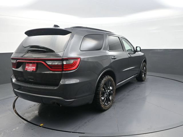 Used 2024 Dodge Durango GT w/ Blacktop Package AWD/4WD image 8