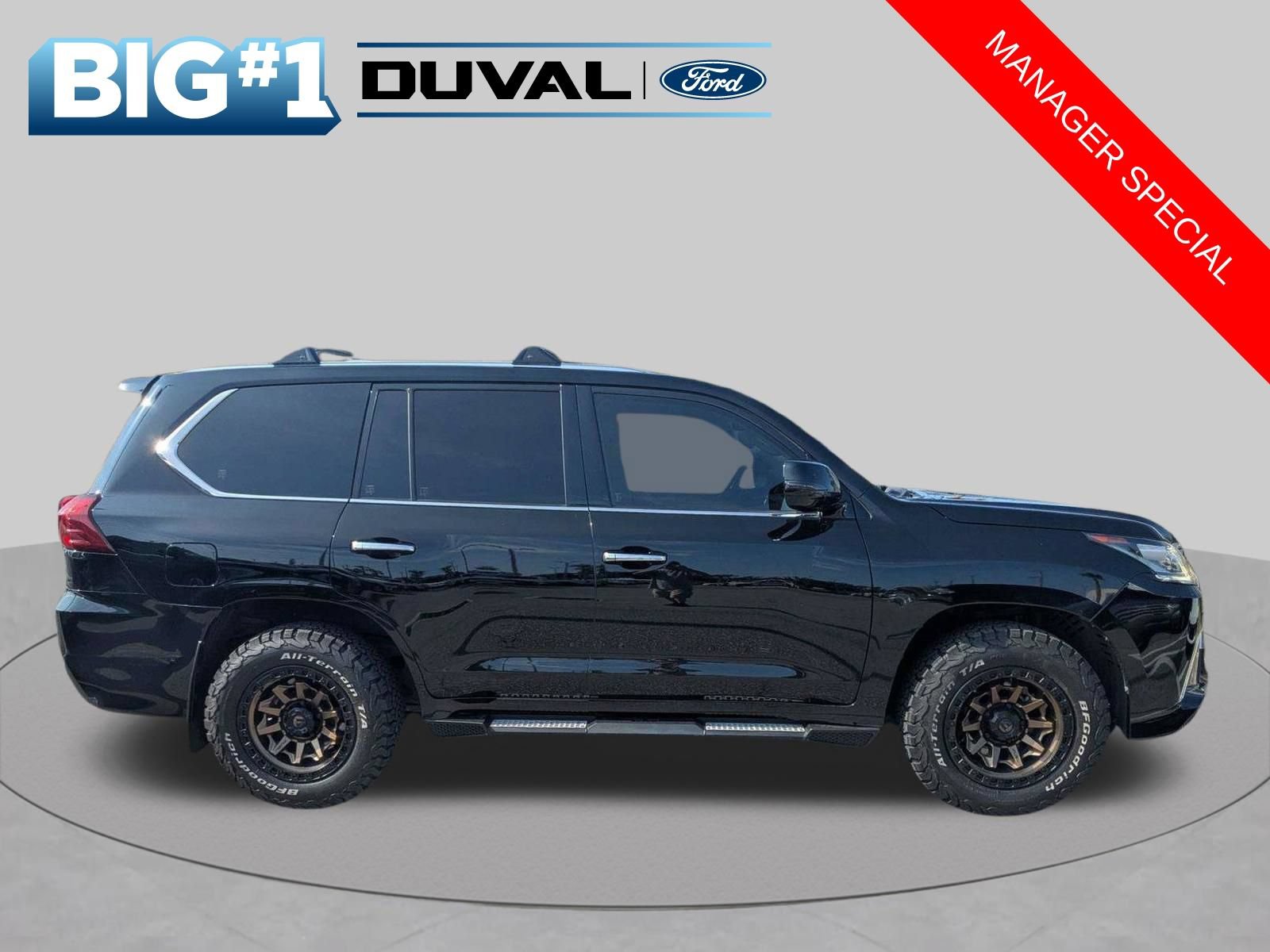 Used 2019 Lexus LX 570 4WD w/ Luxury Package image 3
