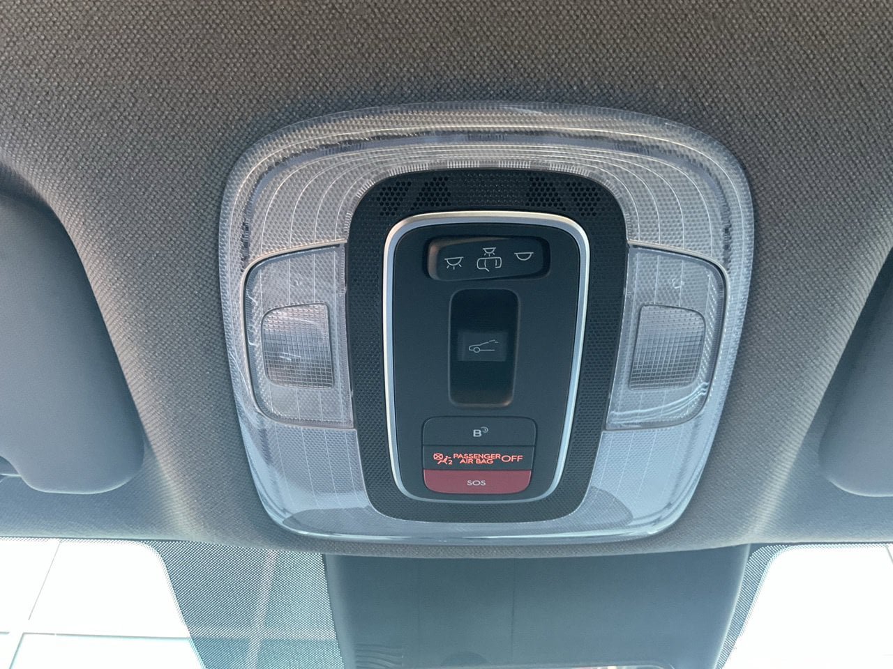 Used 2025 Hyundai Elantra SEL FWD image 18