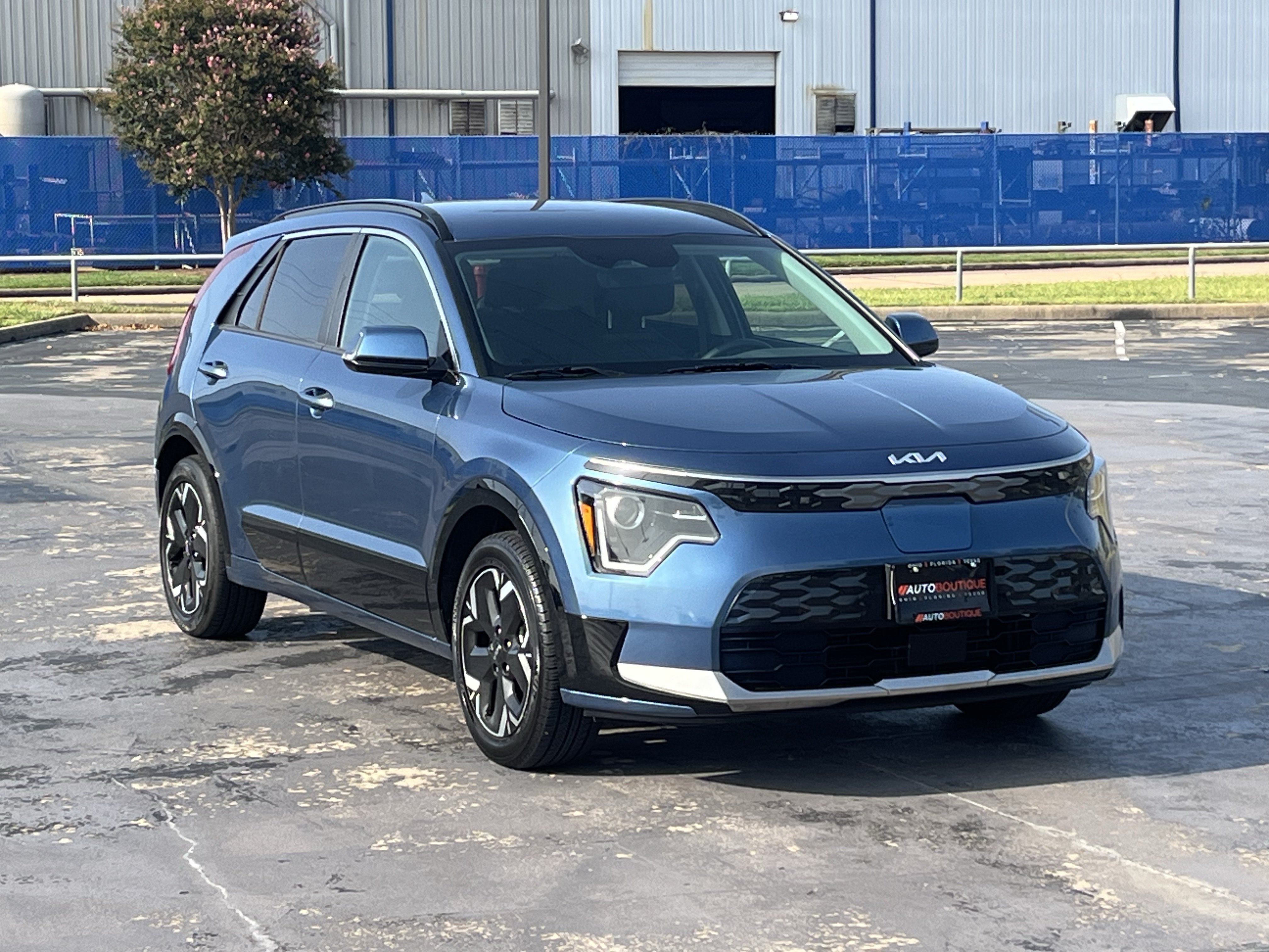 Used 2023 Kia Niro Wind FWD image 5