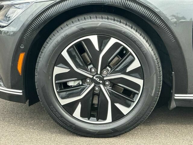 Used 2024 Kia EV6 Wind w/ Wind Technology Package RWD image 34