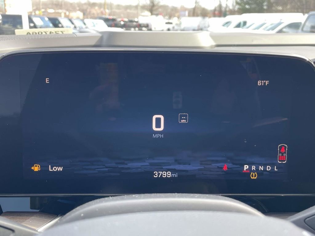 Used 2025 Chevrolet Tahoe LS image 28