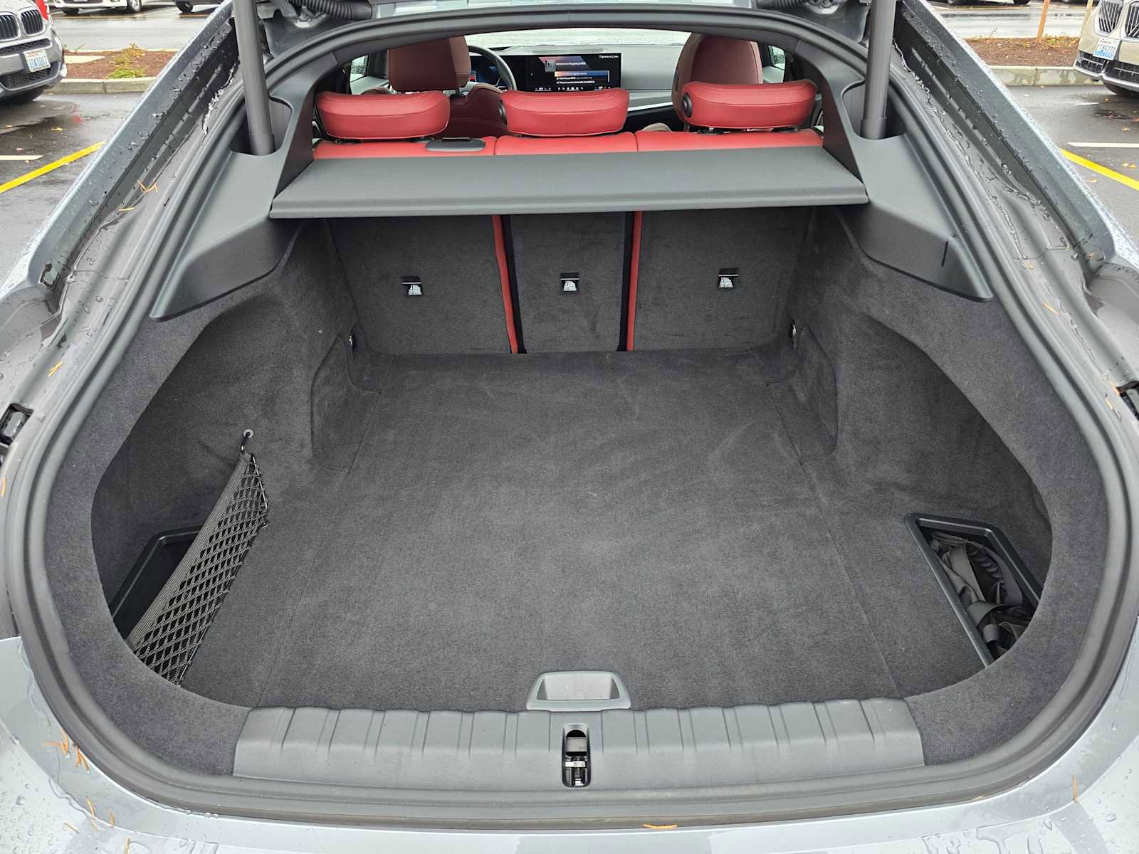 Used 2024 BMW i4 eDrive35 w/ Premium Package image 16