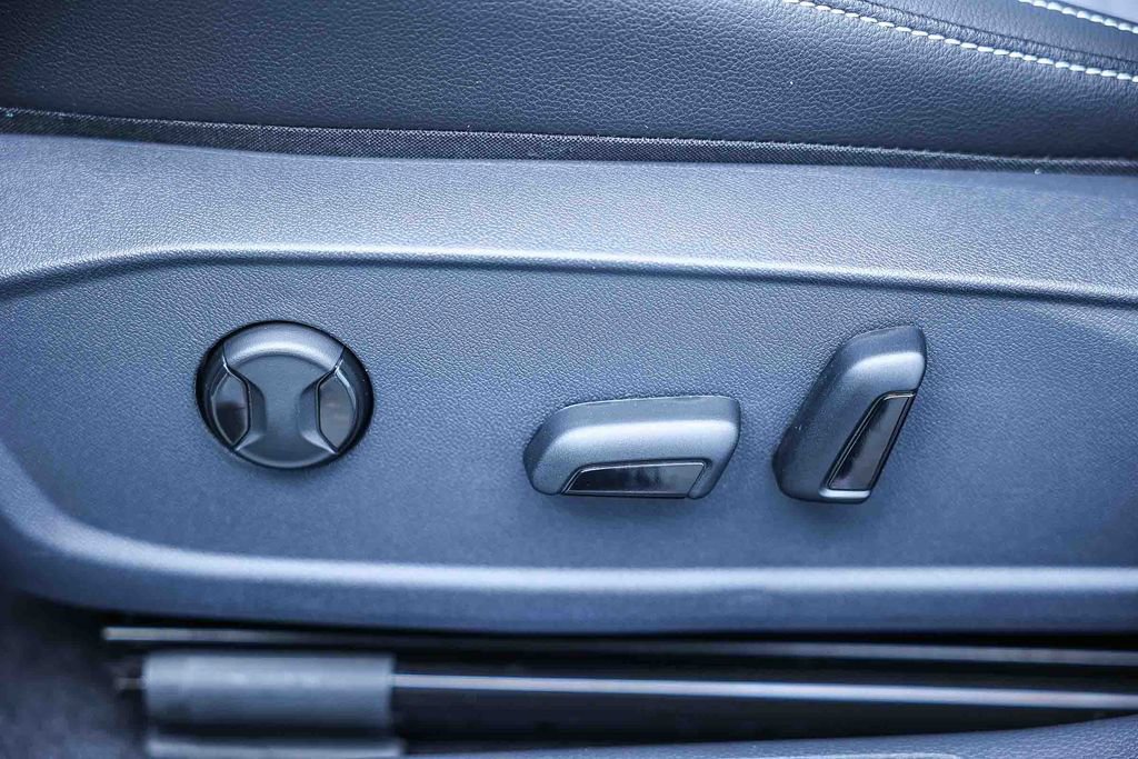 New 2026 Volkswagen Jetta SE image 34