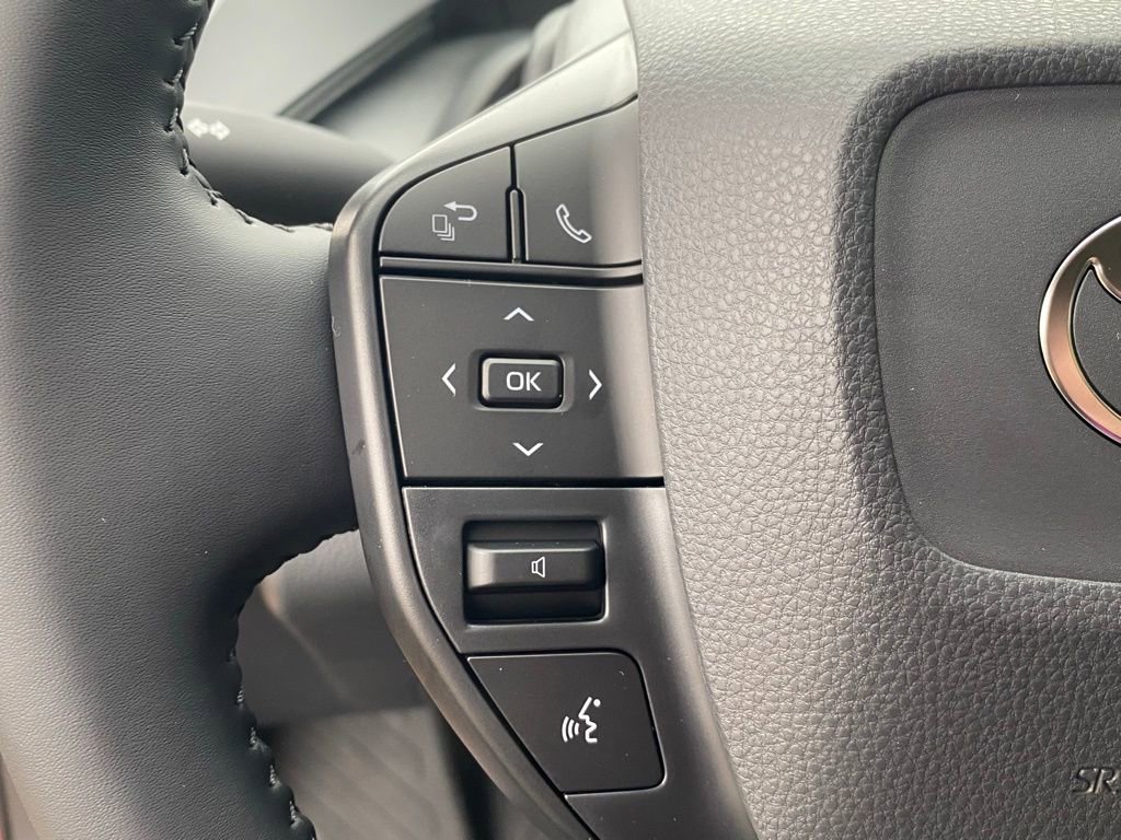 New 2026 Toyota Prius LE image 24