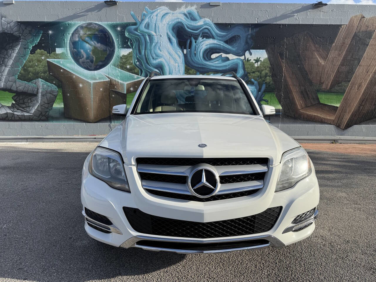Used 2015 Mercedes-Benz GLK 350 2WD image 2