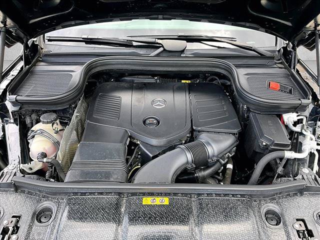 Used 2024 Mercedes-Benz GLE 350 4MATIC image 11