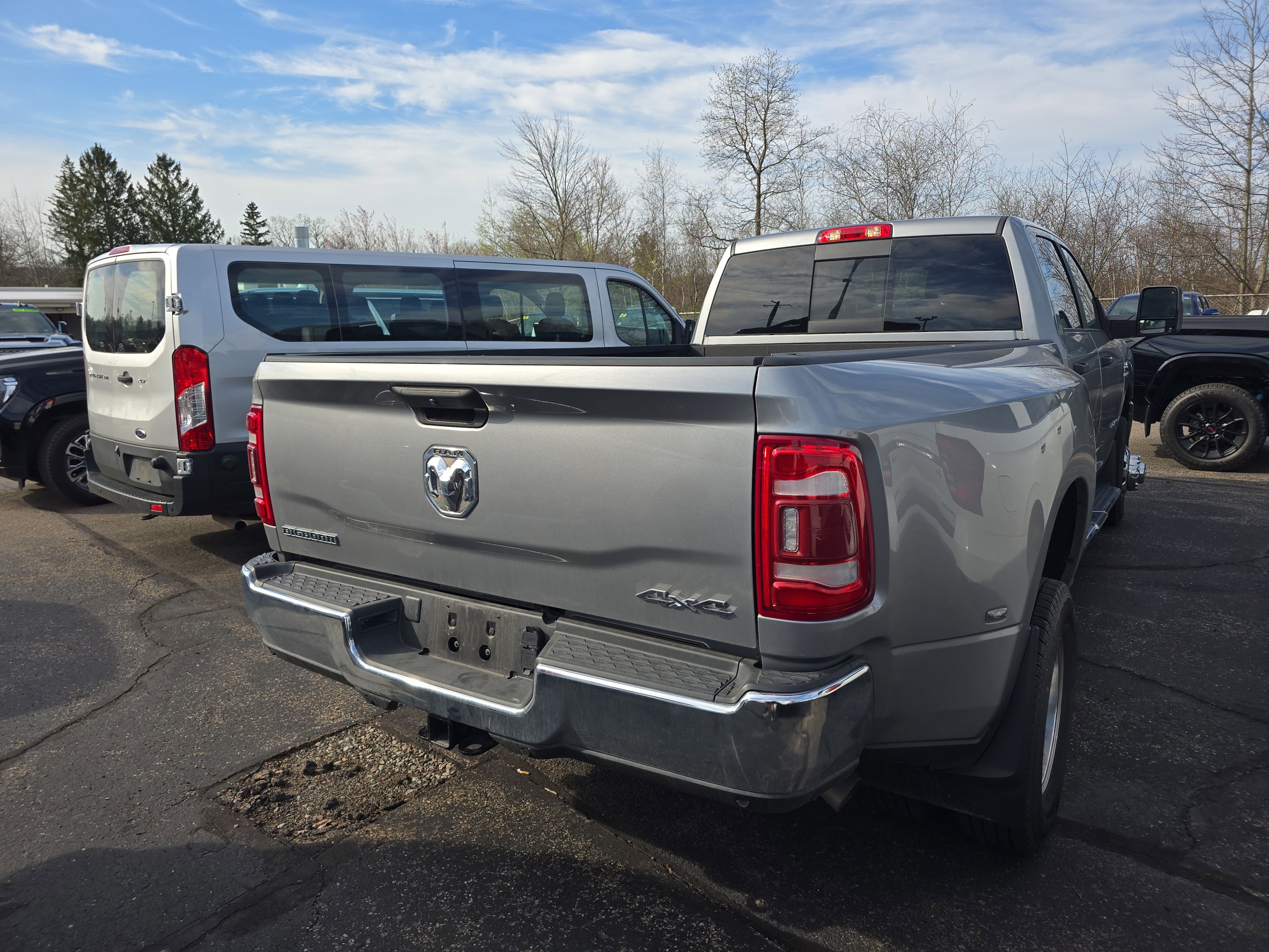 Used 2024 RAM 3500 Big Horn w/ Level 2 Equipment Group image 2